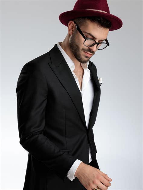 mens clothing online stylist